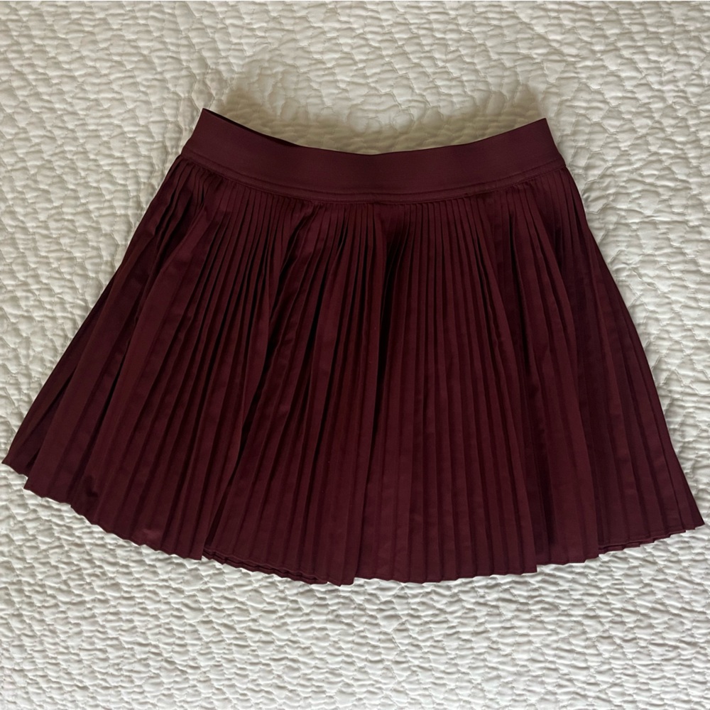 Old Navy Pleated Performance Skort